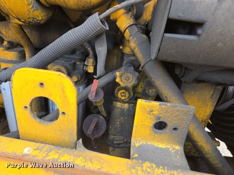 image for item EI4067 1987 Michigan  125CC wheel loader