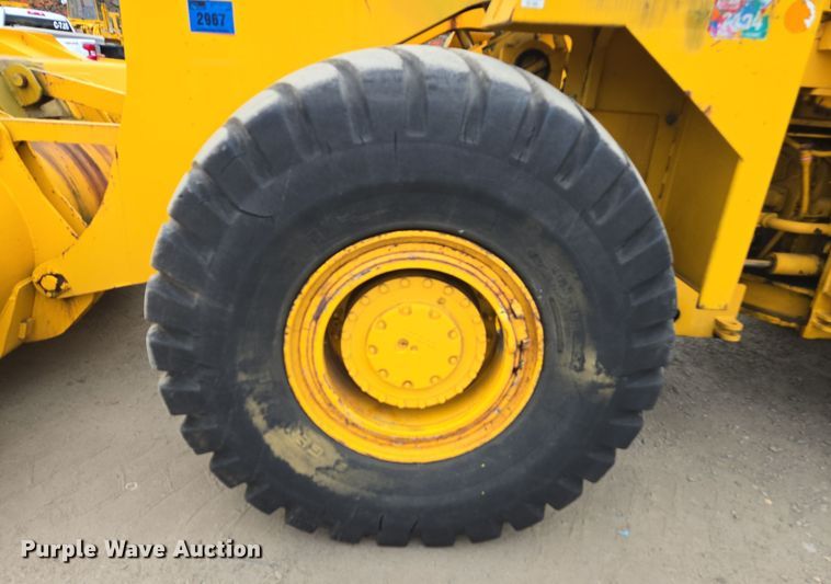 image for item EI4067 1987 Michigan  125CC wheel loader