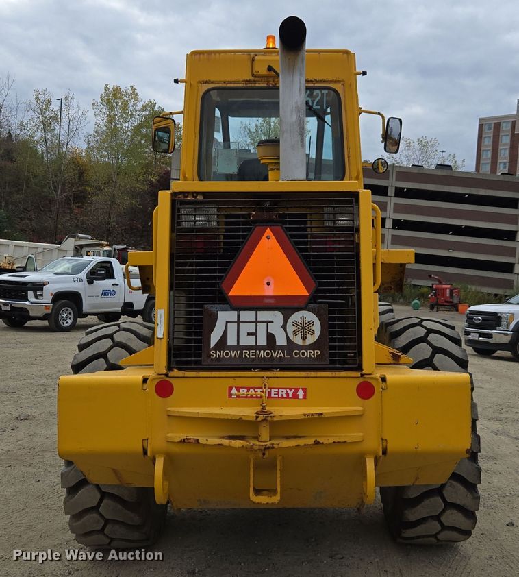 image for item EI4068 1998 Case 621B wheel loader