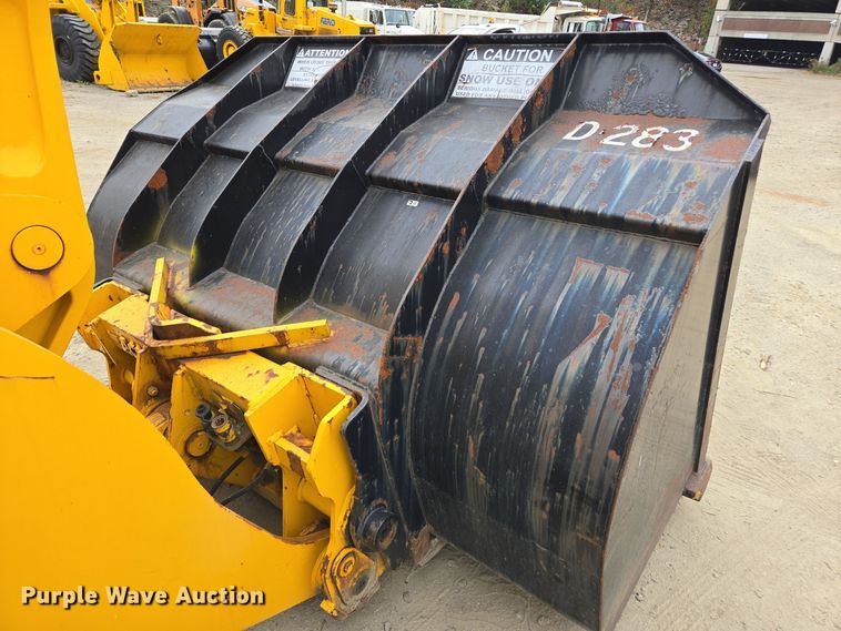 image for item EI4068 1998 Case 621B wheel loader