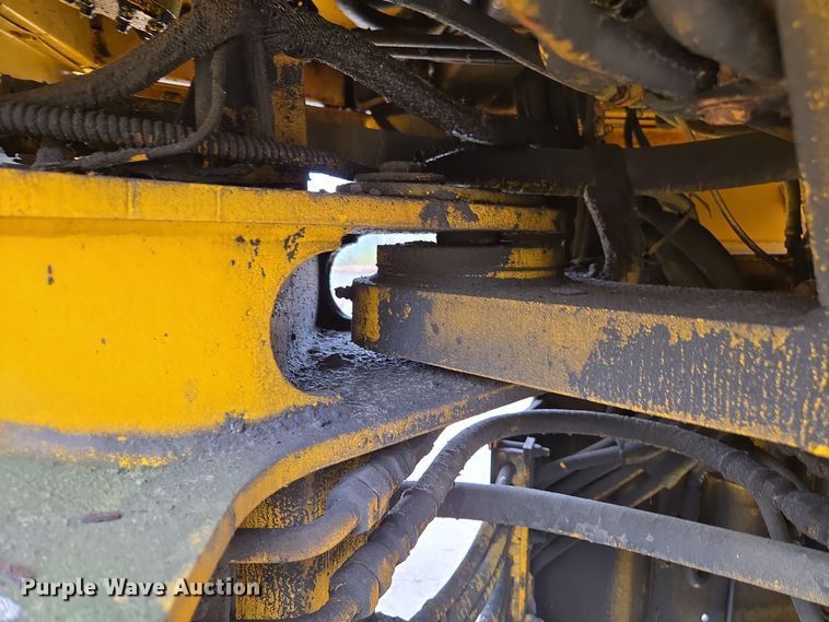 image for item EI4068 1998 Case 621B wheel loader