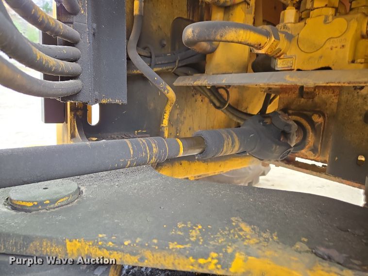 image for item EI4068 1998 Case 621B wheel loader