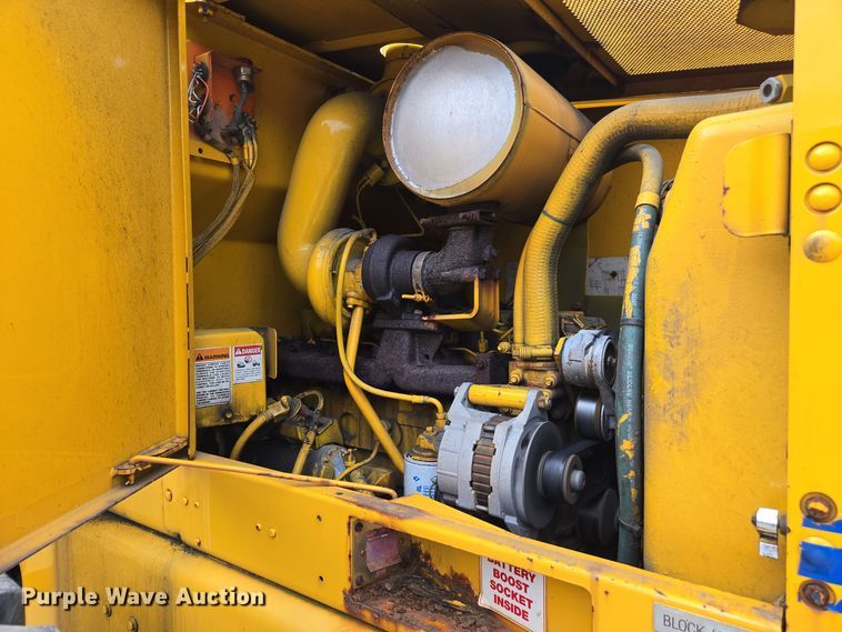 image for item EI4068 1998 Case 621B wheel loader