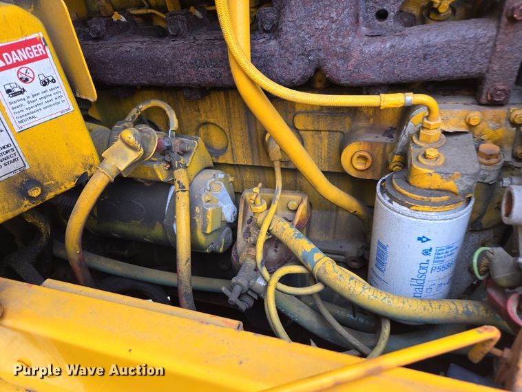 image for item EI4068 1998 Case 621B wheel loader