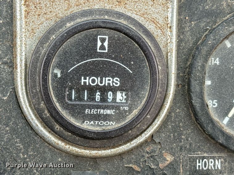 image for item EI4069 1987 Trojan 1900Z wheel loader