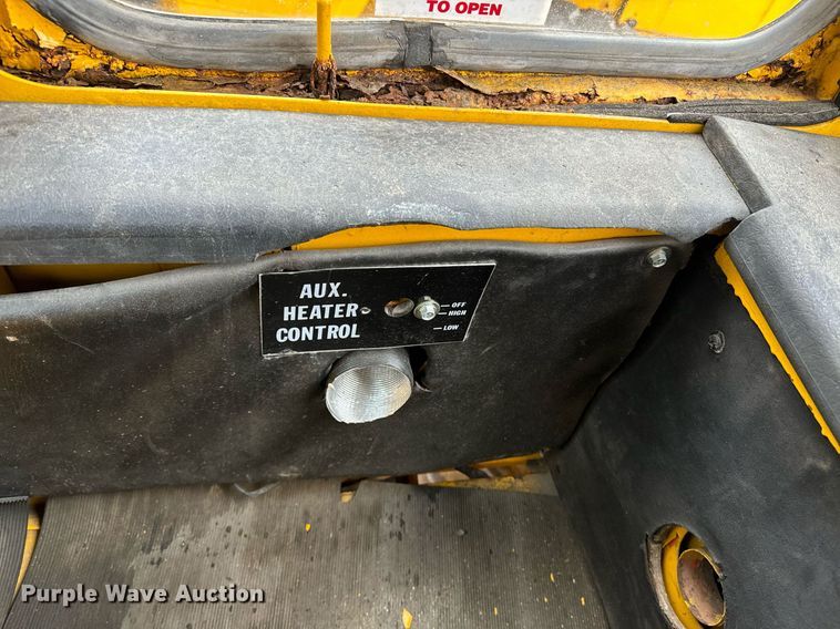 image for item EI4069 1987 Trojan 1900Z wheel loader