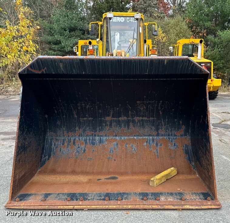 image for item EI4070 1996 Case 621B wheel loader
