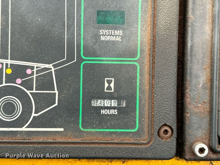 image for item EI4070 1996 Case 621B wheel loader