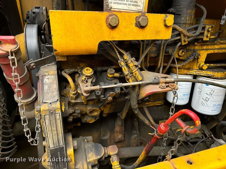 image for item EI4070 1996 Case 621B wheel loader