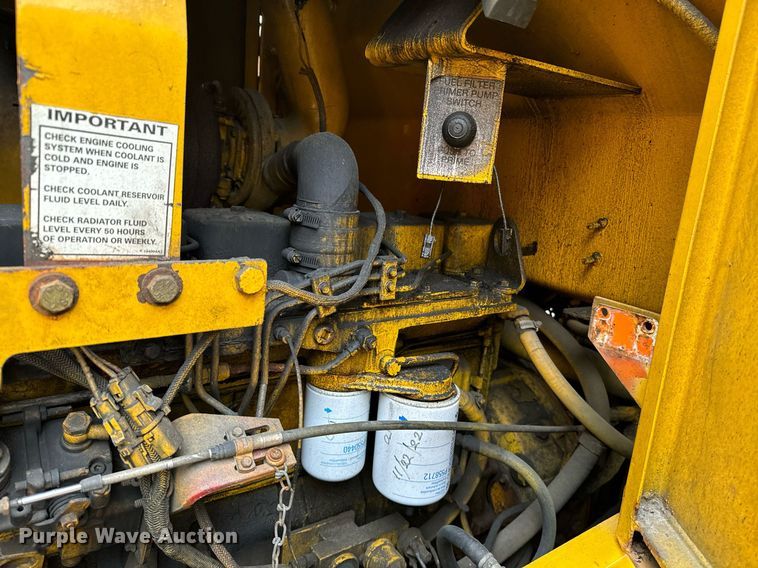 image for item EI4070 1996 Case 621B wheel loader