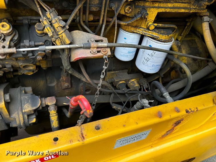 image for item EI4070 1996 Case 621B wheel loader