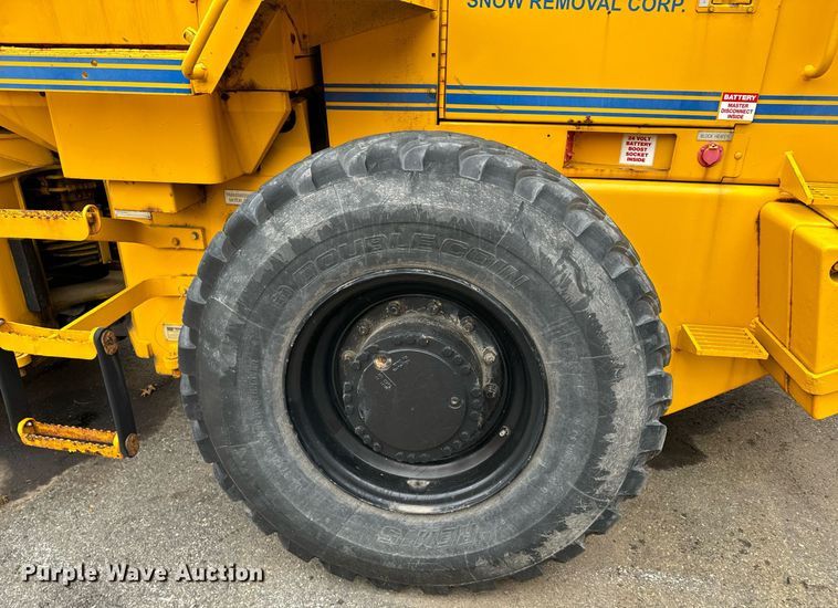 image for item EI4070 1996 Case 621B wheel loader