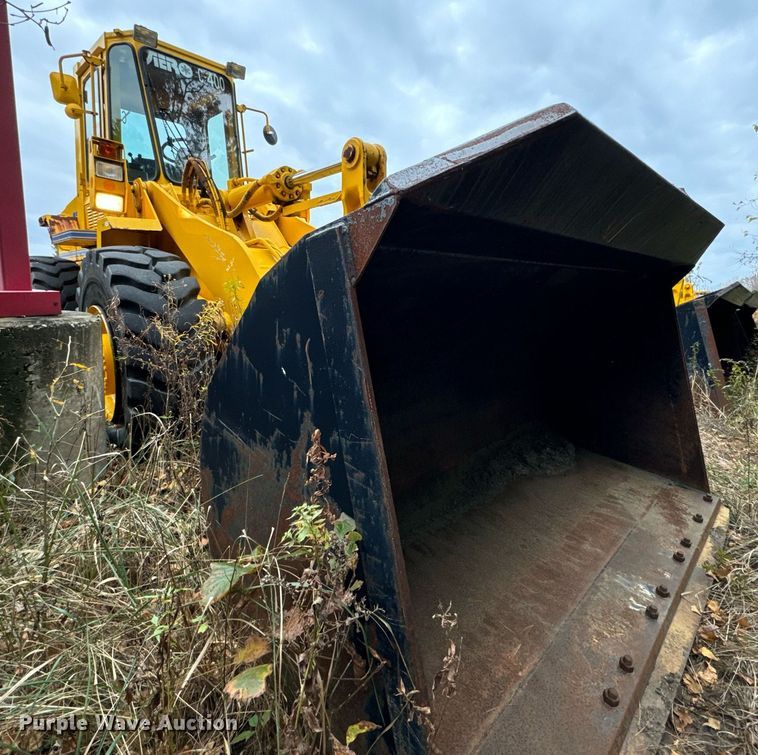 image for item EI4071 1996 Case 621B wheel loader