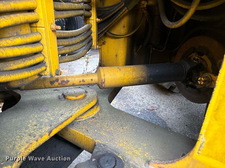 image for item EI4071 1996 Case 621B wheel loader