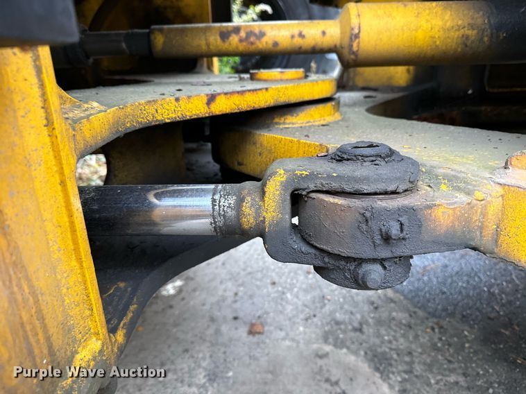 image for item EI4071 1996 Case 621B wheel loader