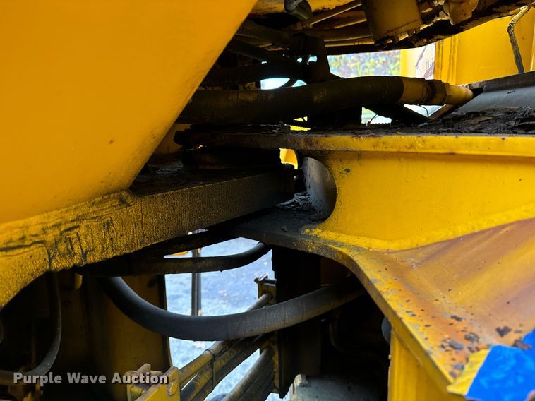 image for item EI4071 1996 Case 621B wheel loader