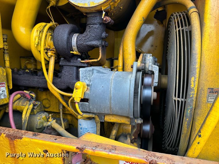 image for item EI4071 1996 Case 621B wheel loader