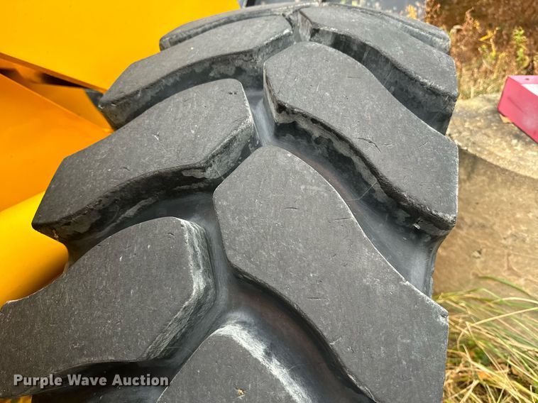 image for item EI4071 1996 Case 621B wheel loader