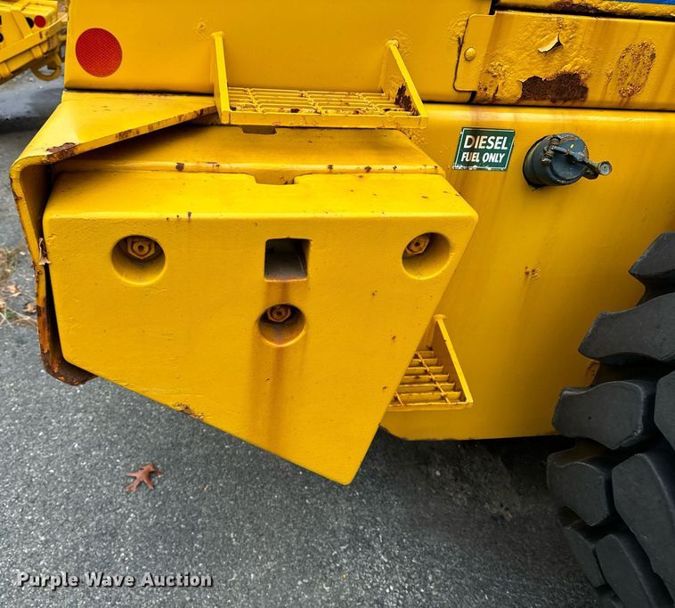 image for item EI4072 1996 Case 621B wheel loader