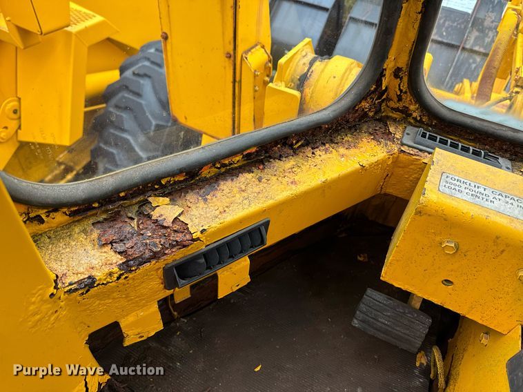 image for item EI4072 1996 Case 621B wheel loader