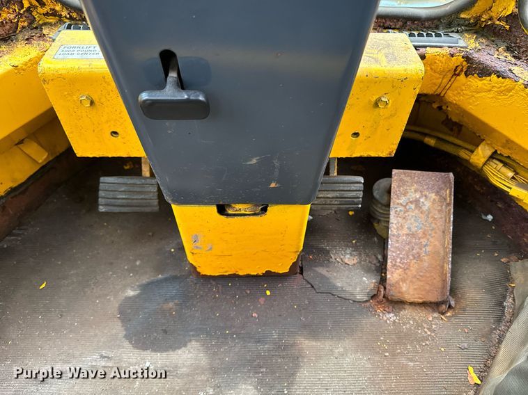 image for item EI4072 1996 Case 621B wheel loader