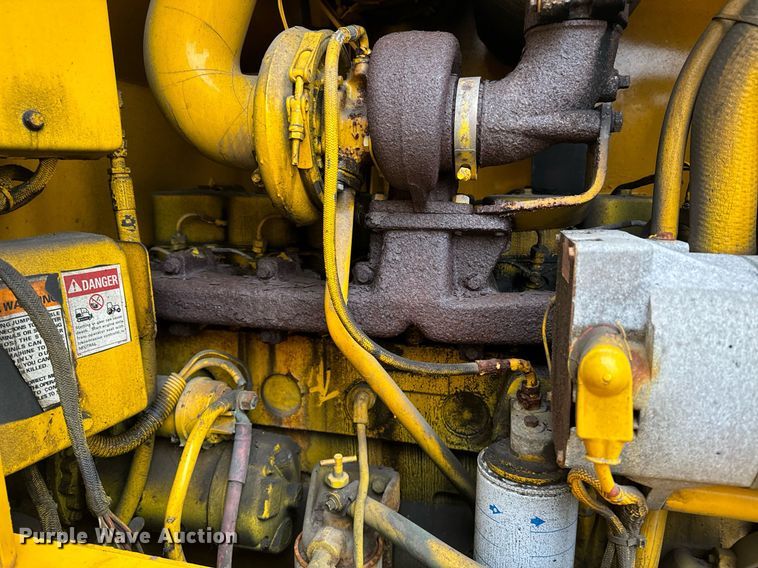 image for item EI4072 1996 Case 621B wheel loader