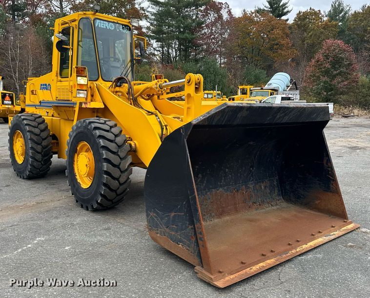 image for item EI4073 1997 Case 621B wheel loader