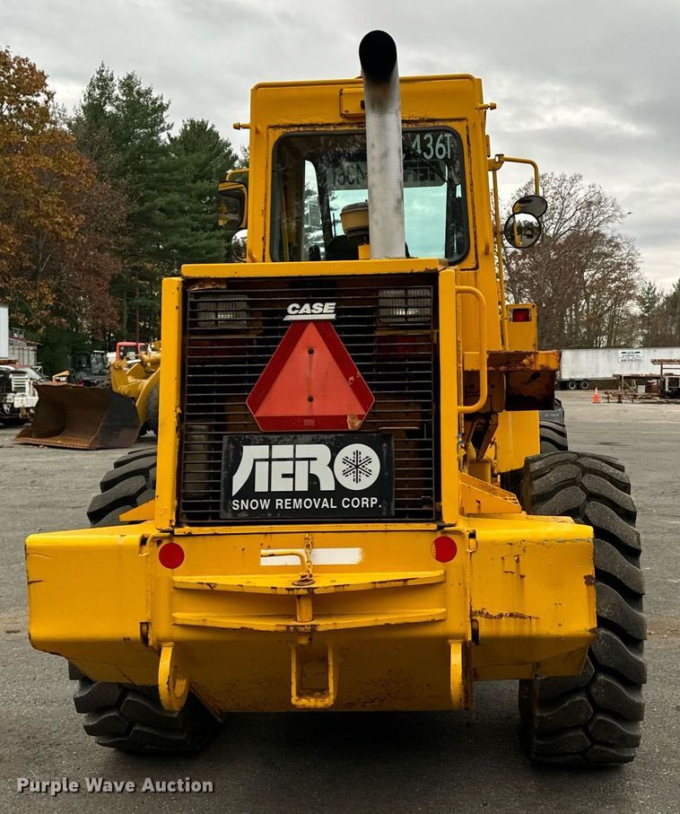 image for item EI4073 1997 Case 621B wheel loader