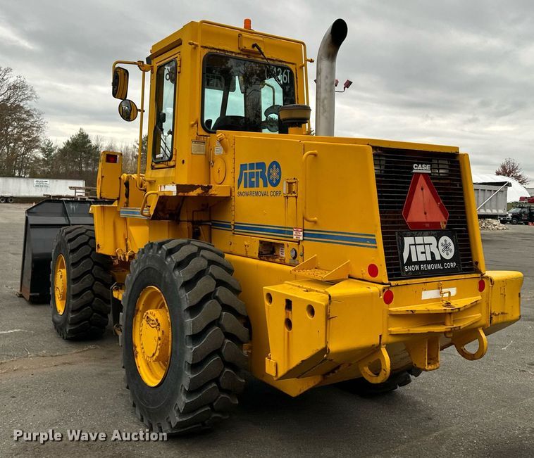 image for item EI4073 1997 Case 621B wheel loader