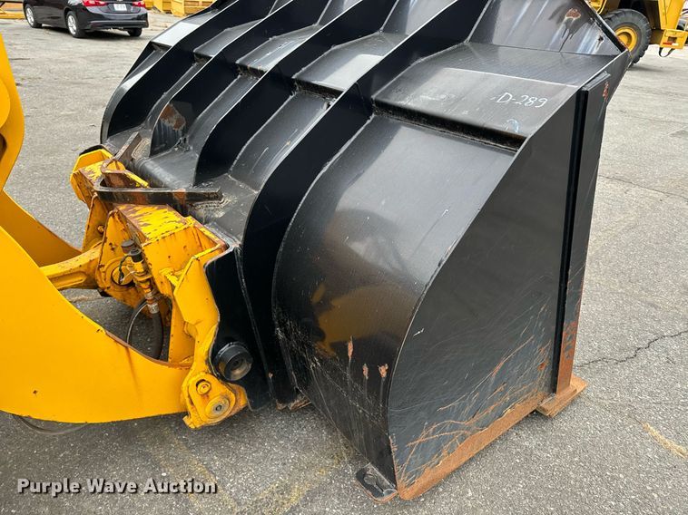 image for item EI4073 1997 Case 621B wheel loader