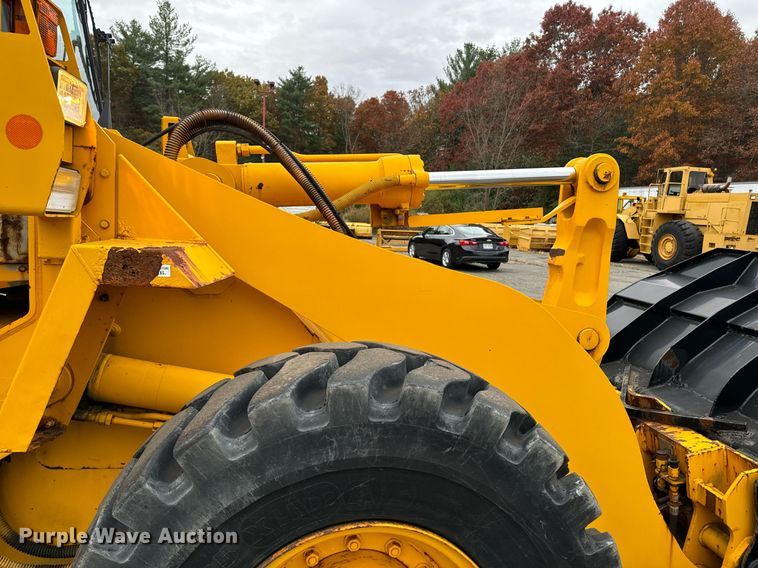 image for item EI4073 1997 Case 621B wheel loader