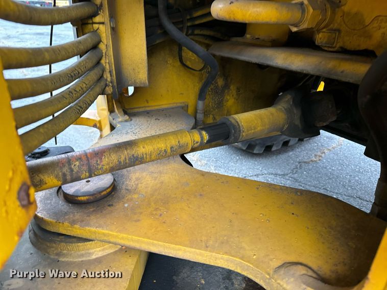 image for item EI4073 1997 Case 621B wheel loader