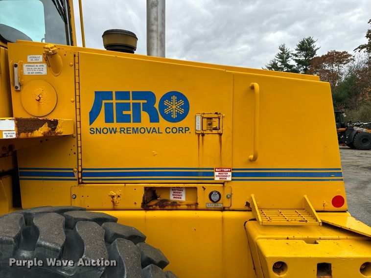 image for item EI4073 1997 Case 621B wheel loader