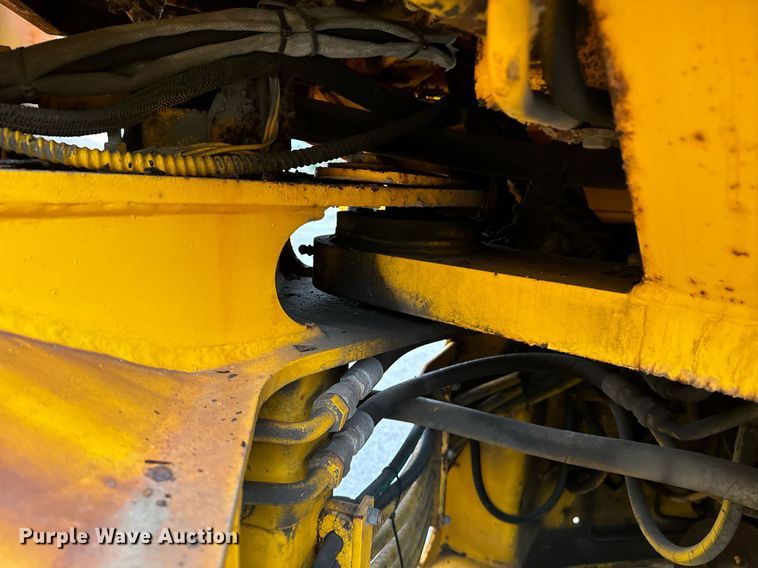 image for item EI4073 1997 Case 621B wheel loader