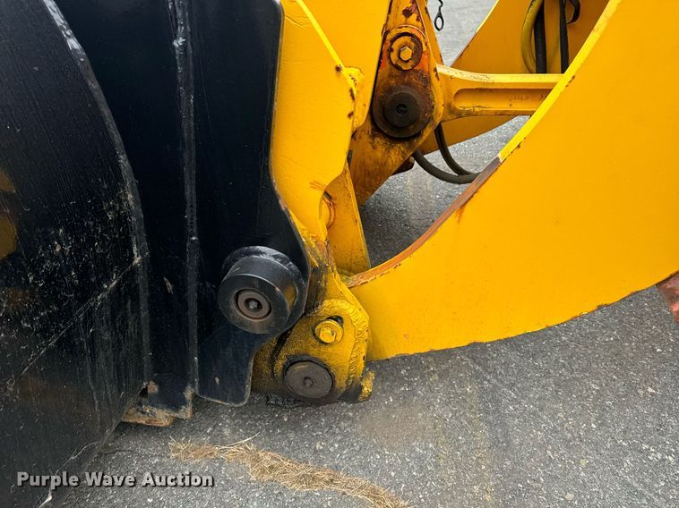 image for item EI4073 1997 Case 621B wheel loader