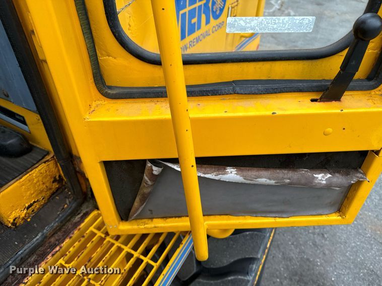 image for item EI4073 1997 Case 621B wheel loader