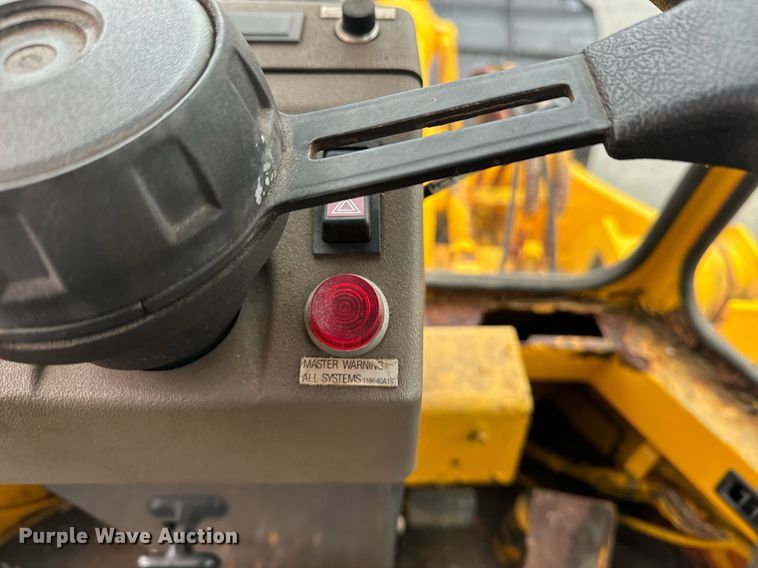 image for item EI4073 1997 Case 621B wheel loader