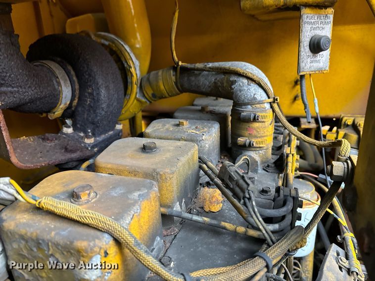 image for item EI4073 1997 Case 621B wheel loader