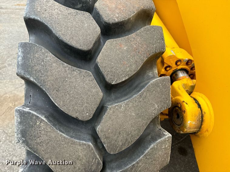 image for item EI4073 1997 Case 621B wheel loader