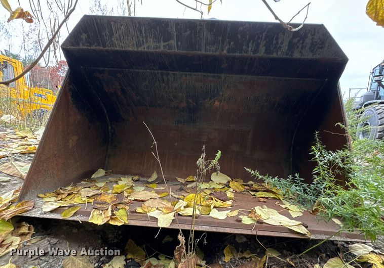 image for item EI4074 Case 621B wheel loader