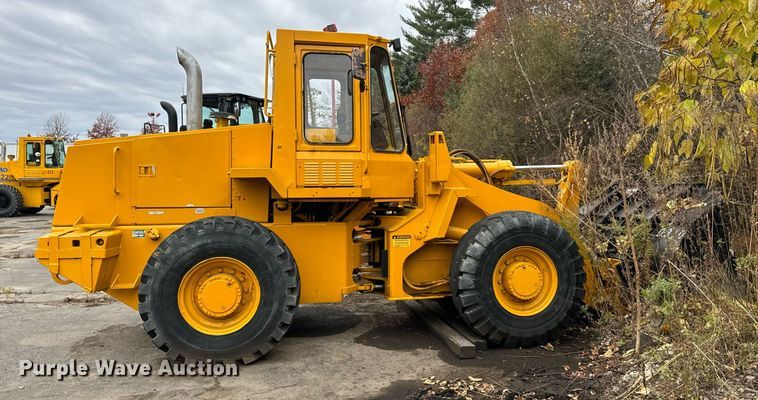 image for item EI4074 Case 621B wheel loader