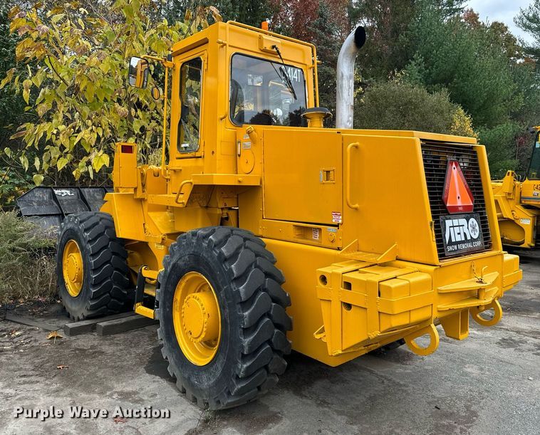 image for item EI4074 Case 621B wheel loader