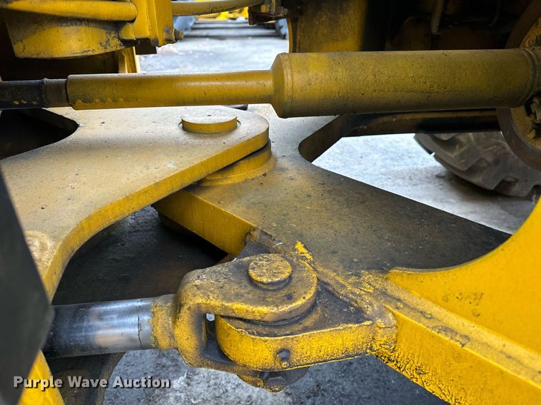 image for item EI4074 Case 621B wheel loader