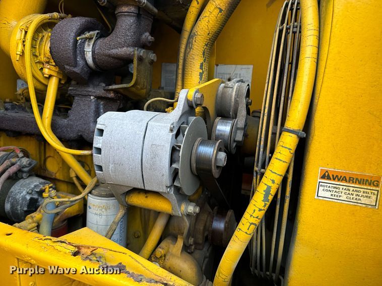 image for item EI4074 Case 621B wheel loader