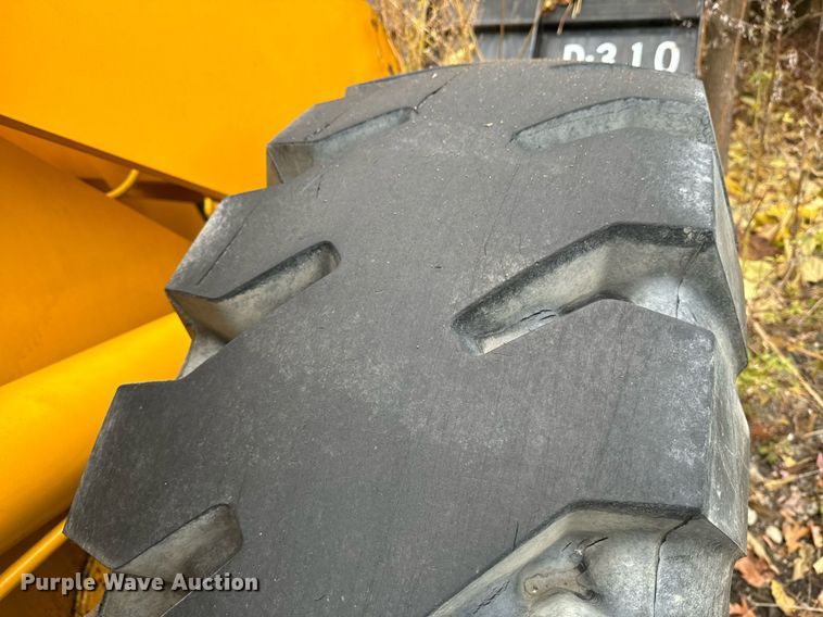 image for item EI4074 Case 621B wheel loader