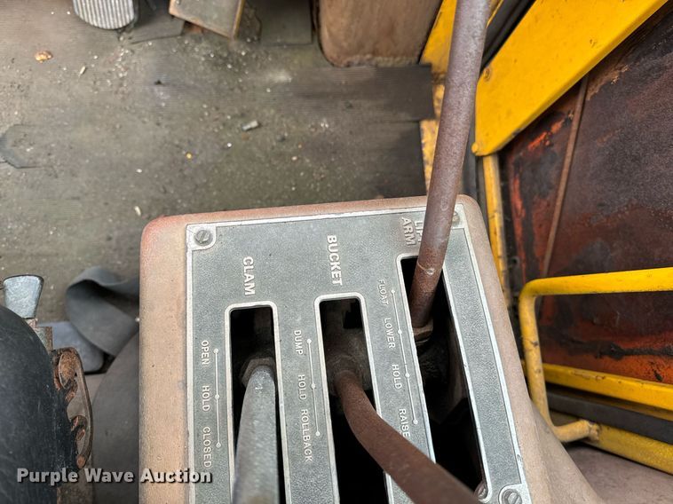 image for item EI4076 1983 Case W18B wheel loader