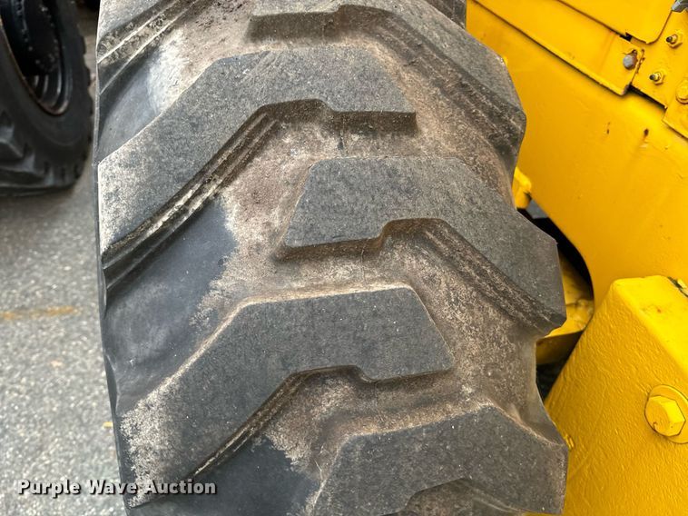 image for item EI4076 1983 Case W18B wheel loader
