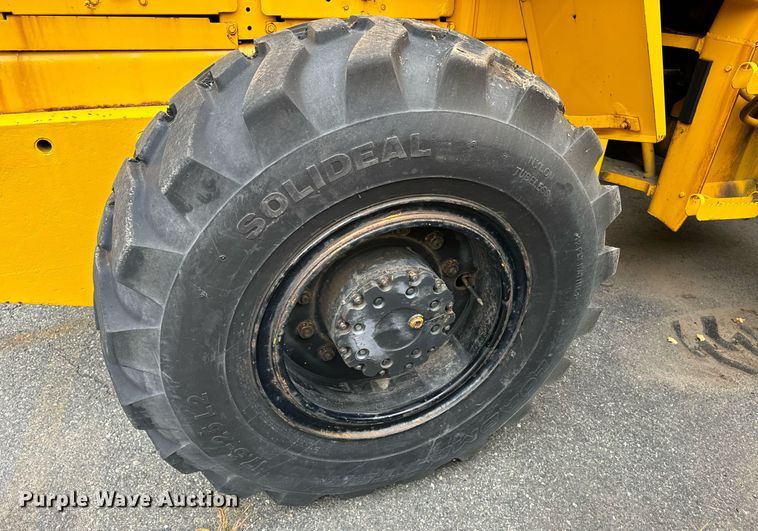 image for item EI4076 1983 Case W18B wheel loader