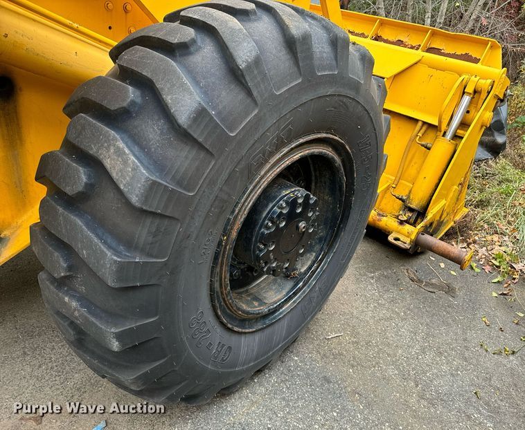image for item EI4076 1983 Case W18B wheel loader
