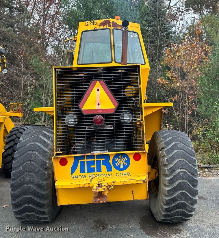 image for item EI4077 1984 Case W24C wheel loader